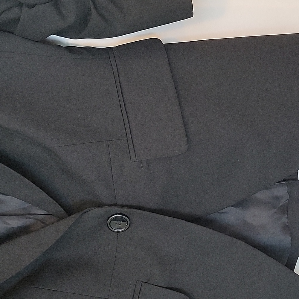 The Limited Black Jacket - Picture 4 of 6